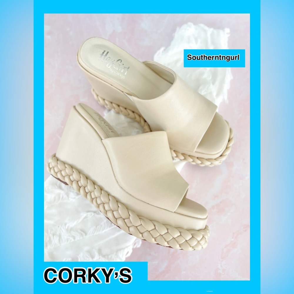 NWT CORKYS “ Resting Beach Face “ Wedge Platform Sandals Platforms Wedges - Picture 5 of 15